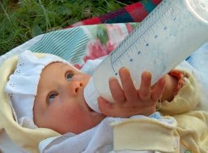 baby-bottle-outdoors-image