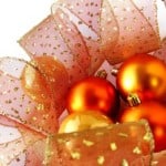 gold-orange-Christmas-balls-image