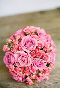 beautiful-ball-pink-bouquet-image