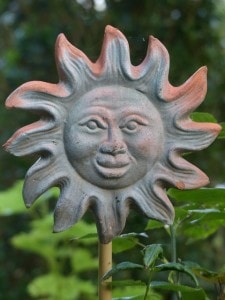 sunburst-yard-ornament-image